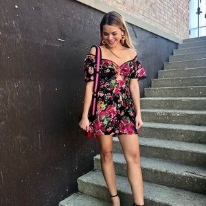 Meet your Posher, Christy